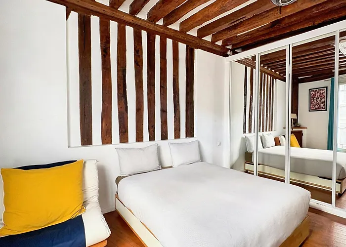شقة Un Cosy Near Notre Dame 5 *